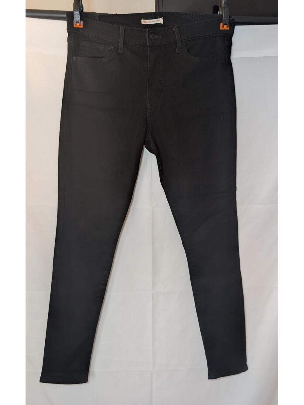Levi's 720 High Rise Super Skinny Jeans - Women's Size 33 - Black
